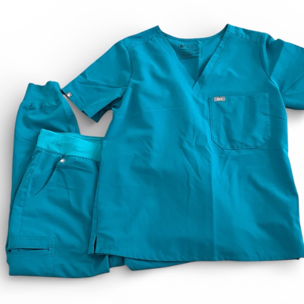 FIGS Teal Medical Scrub Top and Pants Set